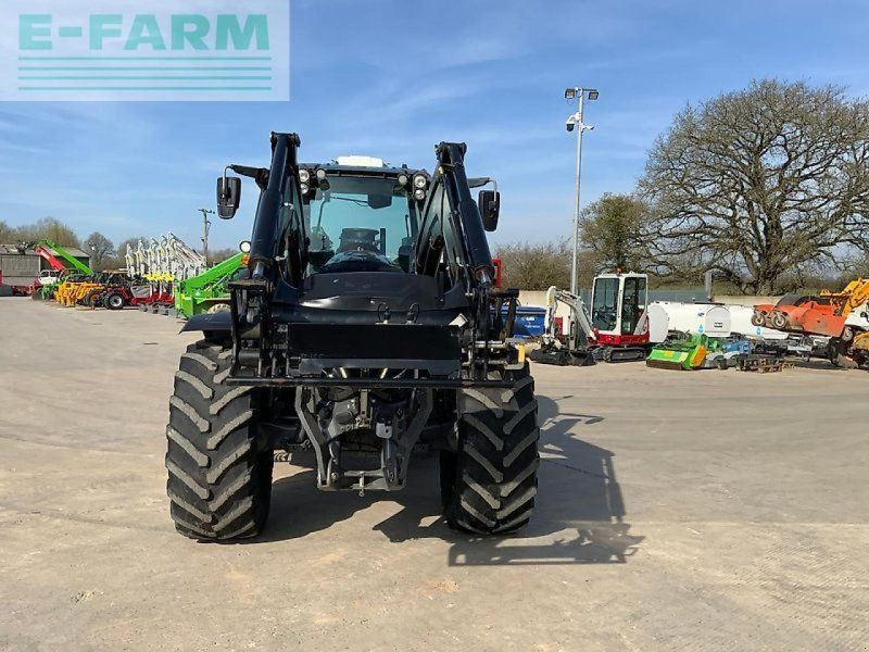 Valtra t235 versu  (st25946)