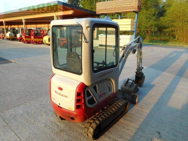 Takeuchi tb 216 ( 1.865 kg )