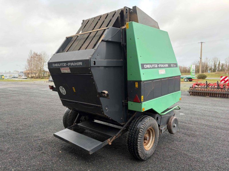 Deutz-Fahr Presse à balles rondes RB 3,81