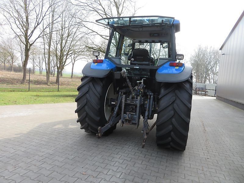 New Holland TS100 m. Quicke Industriefrontlader