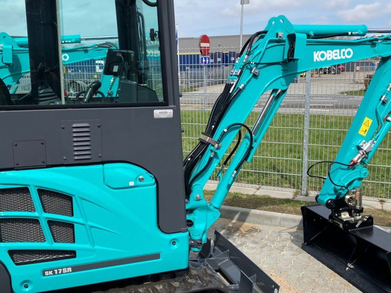 Kobelco SK17SR-3E SK17SR-3 Ny model med bakkamera