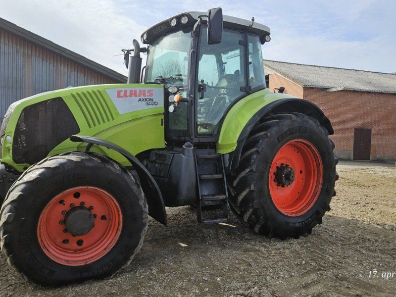 Claas AXION 840 C Matic med front pto og frontlift