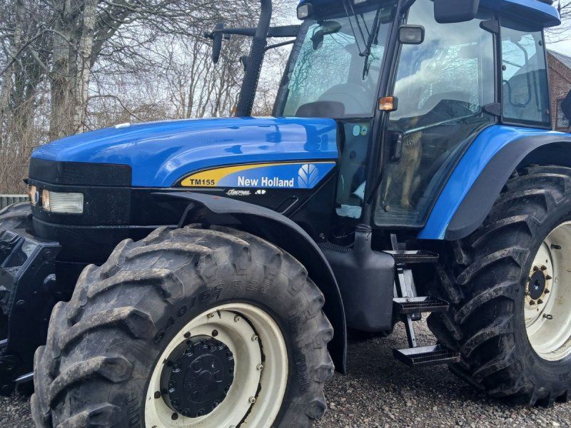 New Holland TM 155 med Range Command ,frontlift og nye bagdæk