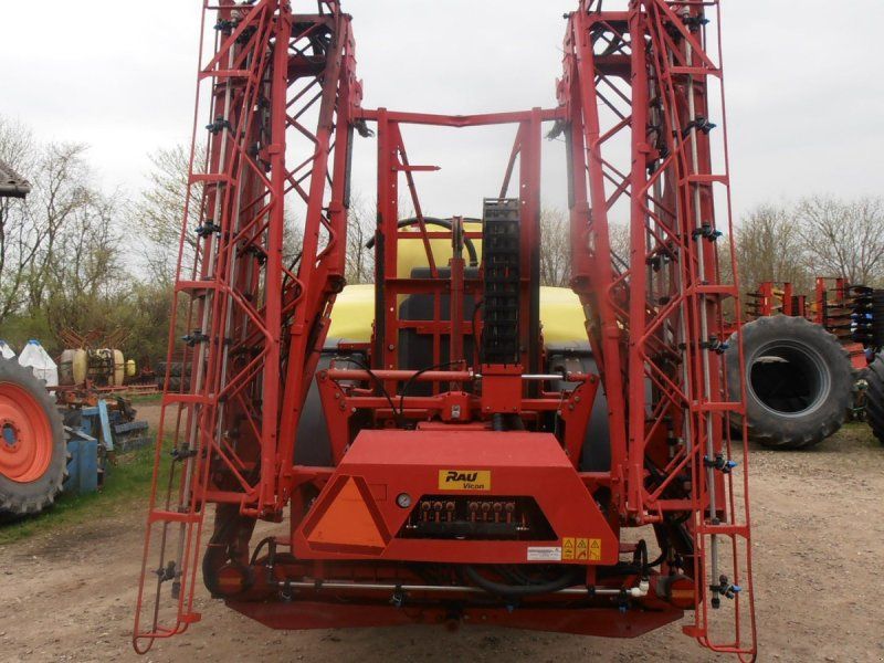 Vicon 3800 l . 24m  Trailersprøjte