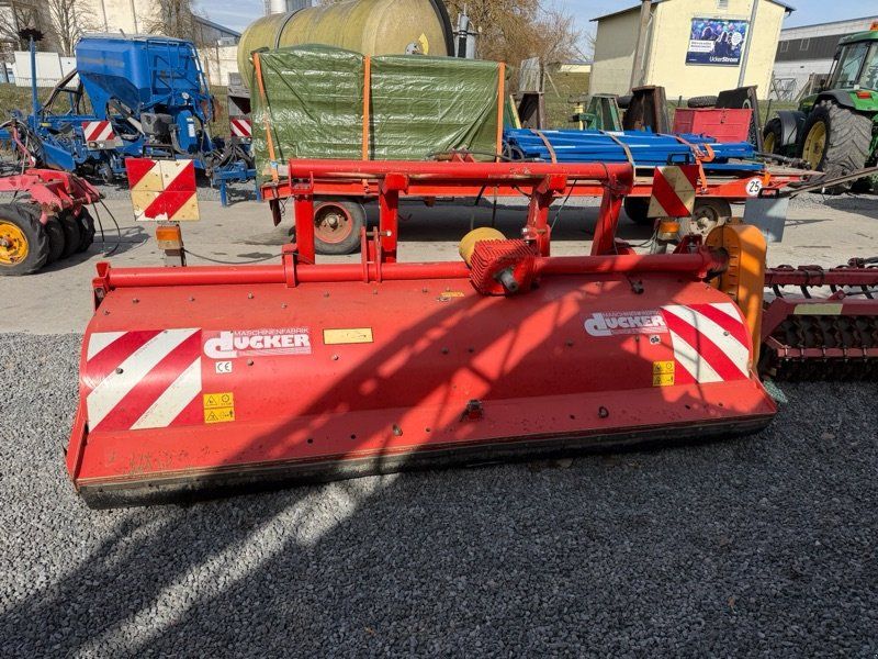 Dücker UM 30 FV 67