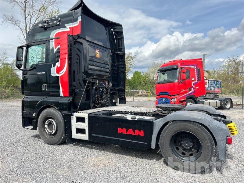 MAN TGX 18.500 Red-Lion