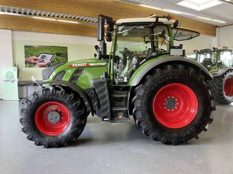 Fendt 724 VARIO GEN6 PROFI PLUS
