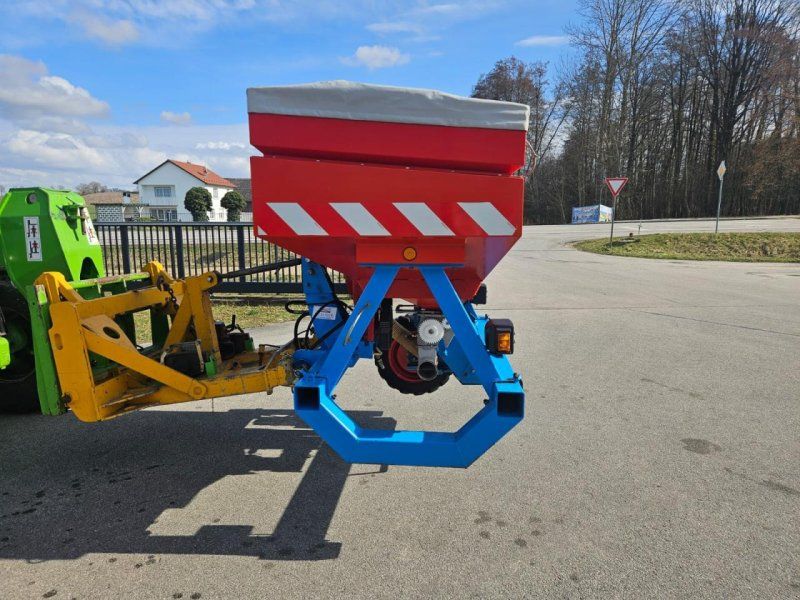 Monosem Düngertank, Reihenstreuer