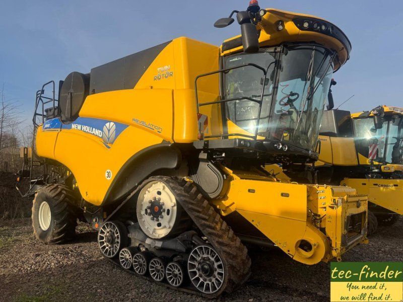 New Holland CR 9.80 Raupe