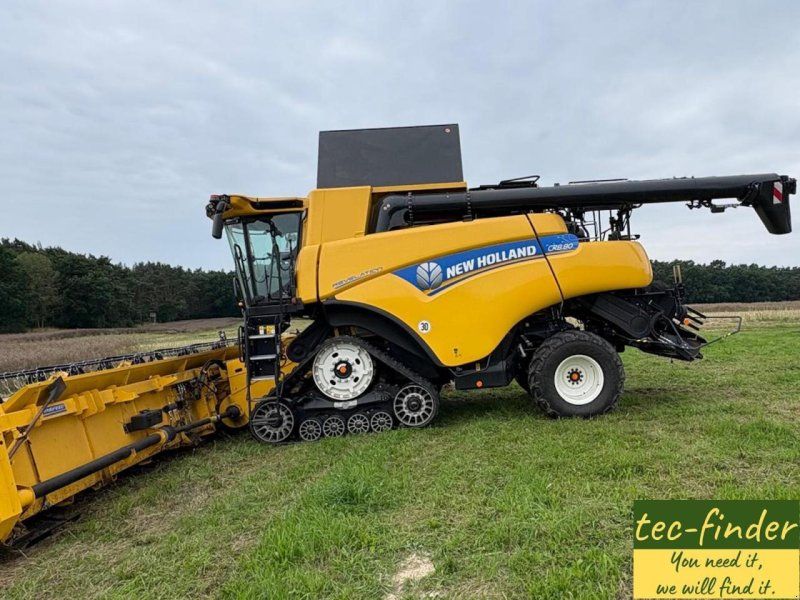 New Holland CR 8.80 Raupe