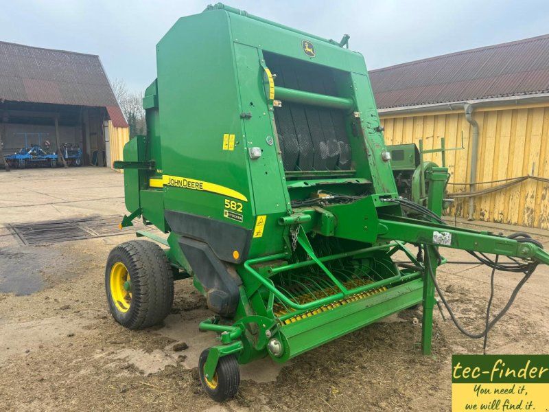 John Deere 582 MaxiCut