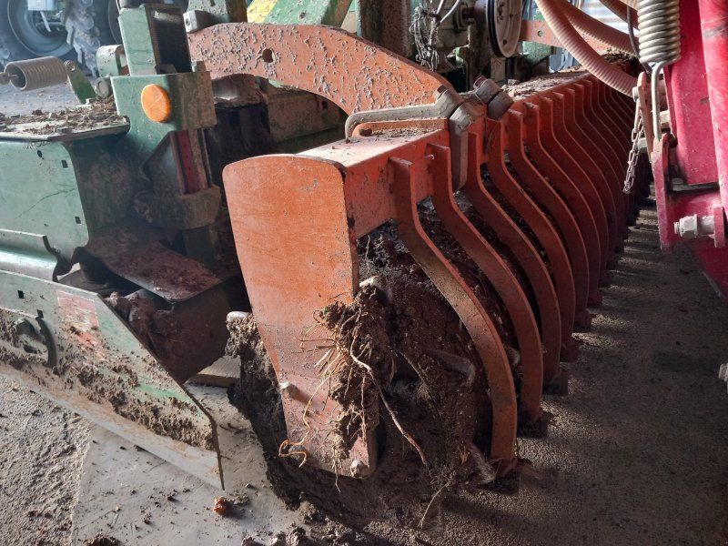 Amazone Herse rotative KE303