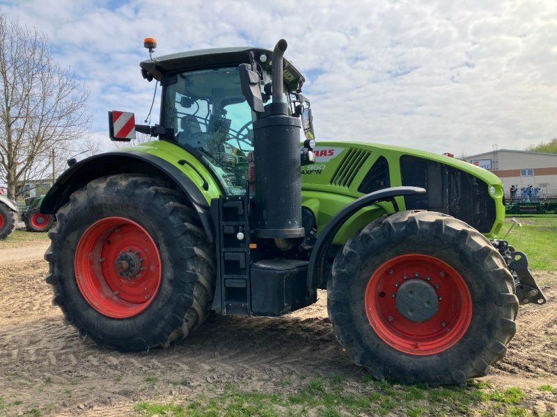 Claas Axion 960