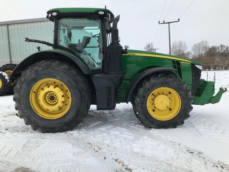 John Deere 8370R