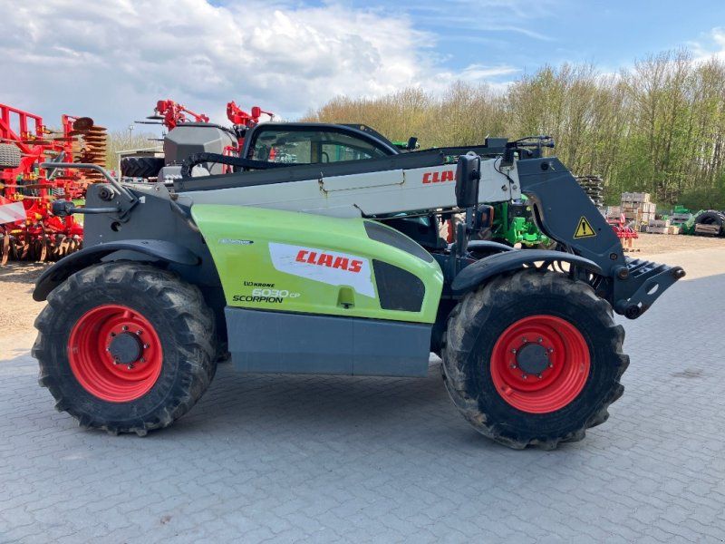 Claas Scorpion 6030 CP