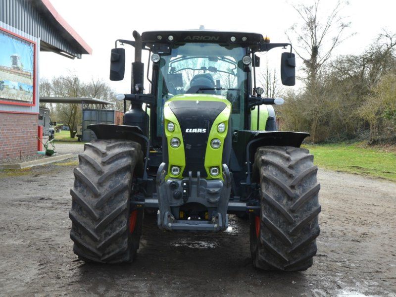 Claas ARION 660 CMATIC CEBIS