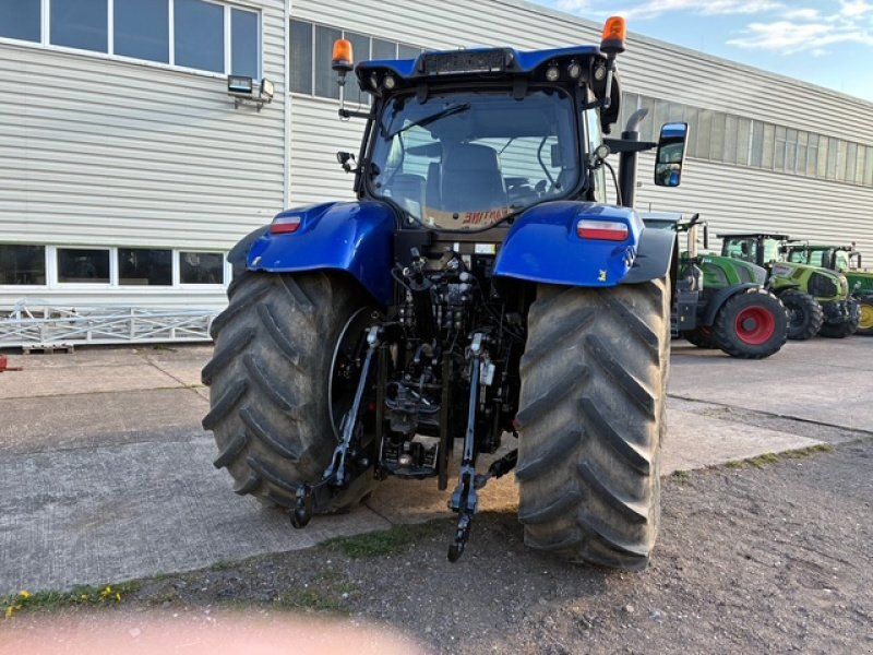 New Holland T7.270
