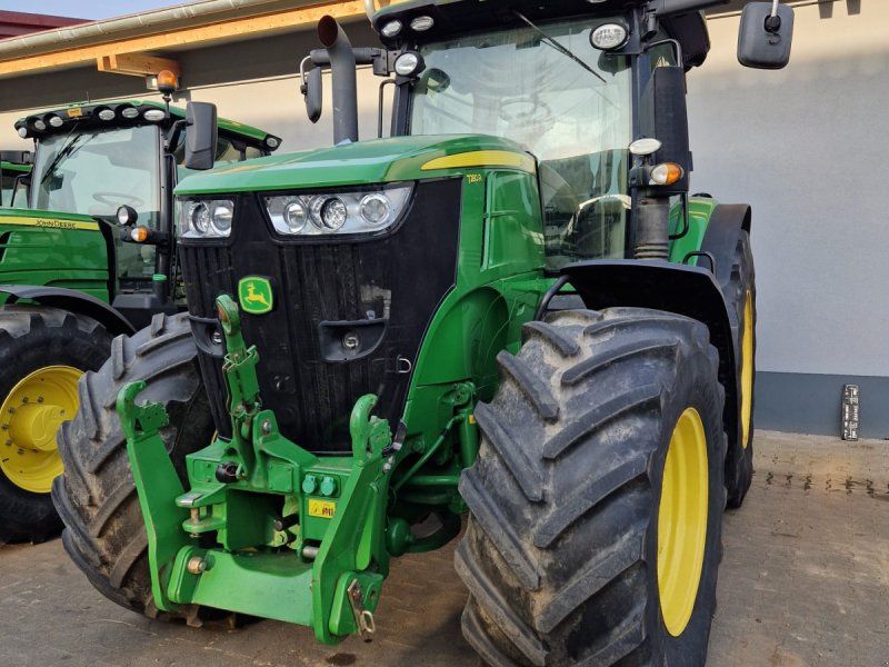 John Deere 7260R