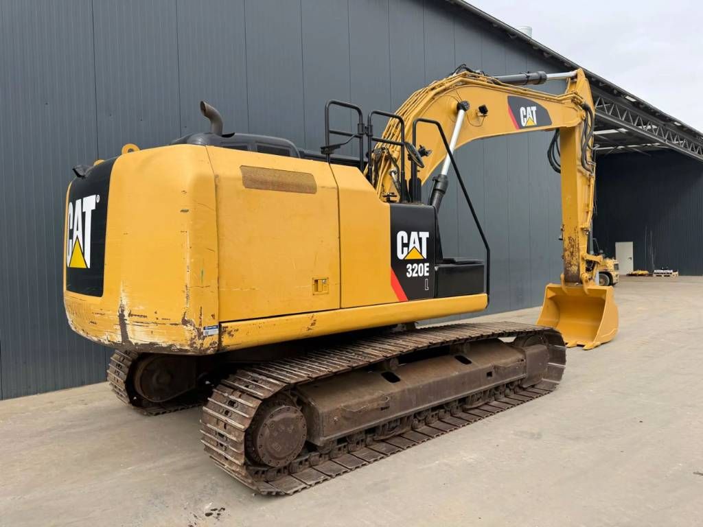 CAT 320E L