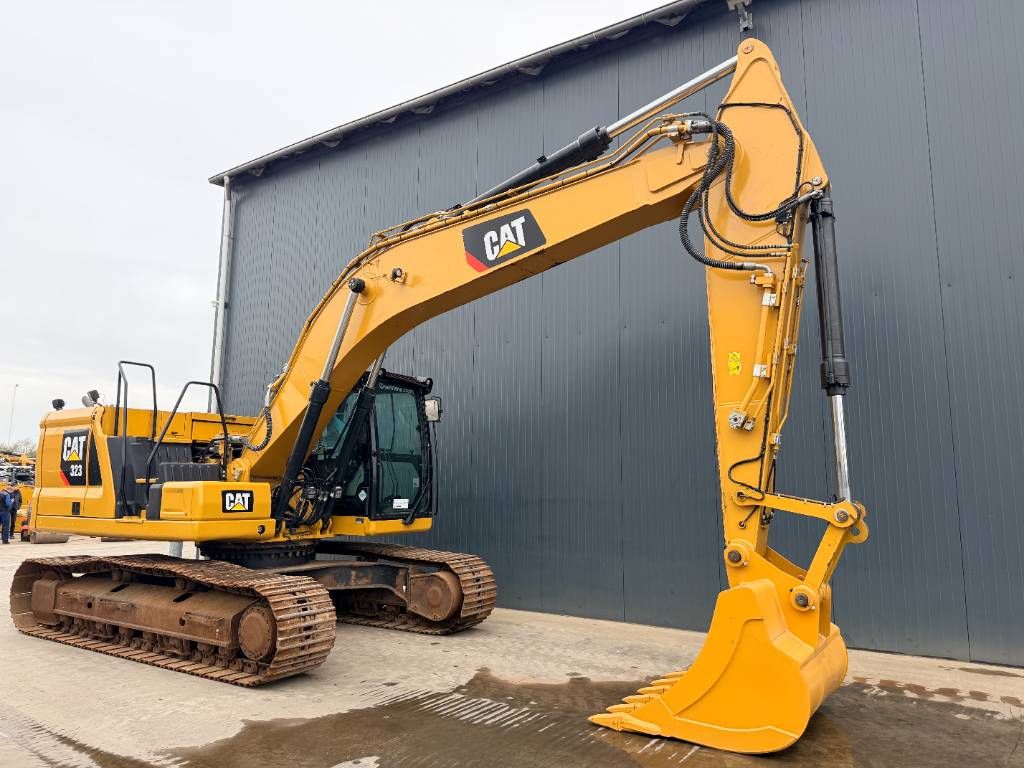CAT 323 07A