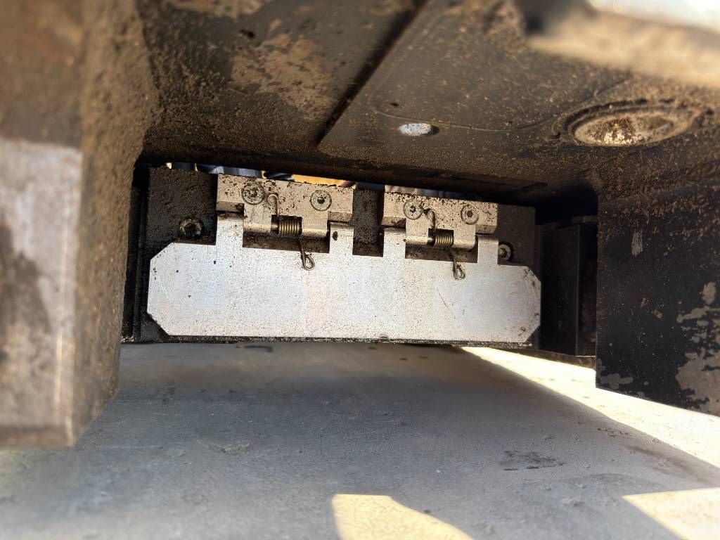 CAT M315F - With OilQuick