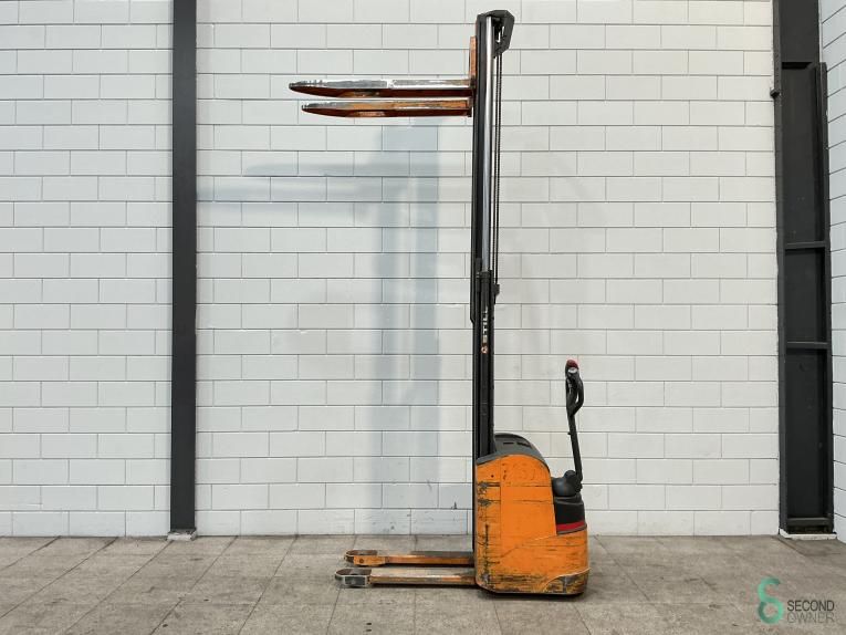 Stackers Electric Still EGV14 2003