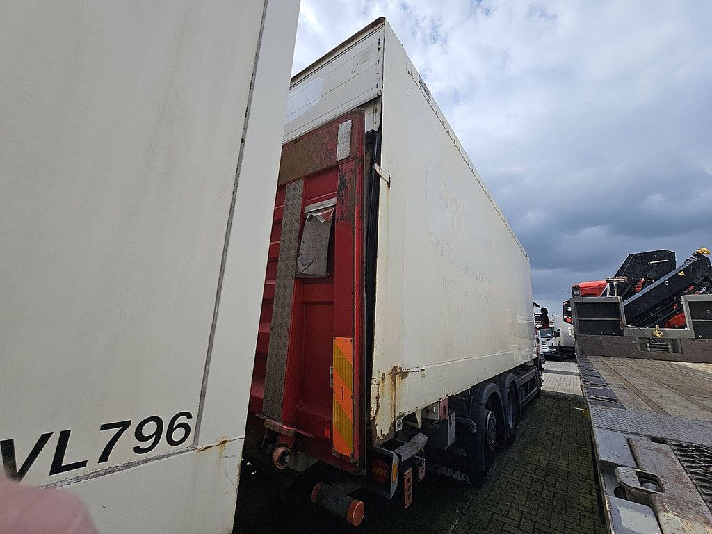 SCANIA G450 6x2*4 crown ed.