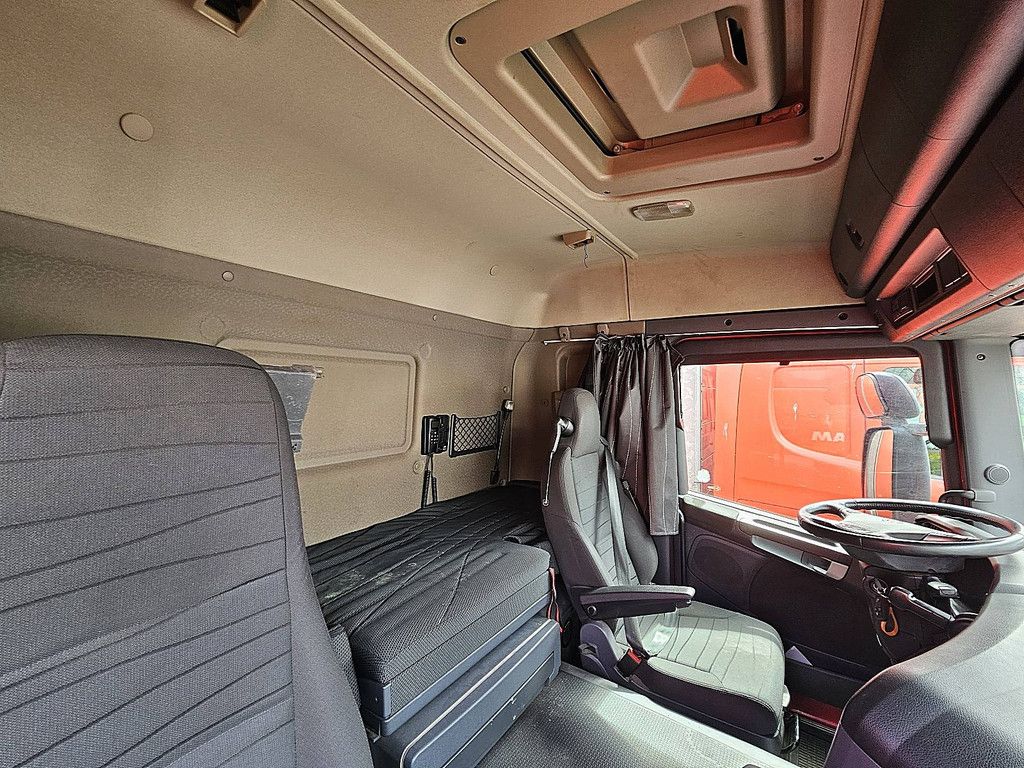 SCANIA G450 6x2*4 crown ed.