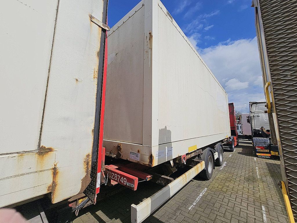 KRONE ZZ TANDEM LIFT box and lift