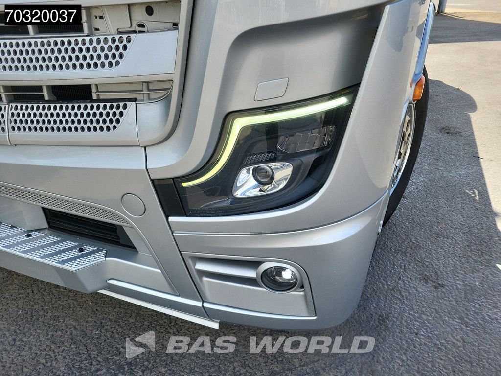 Mercedes Actros Actros 1963 4X2 GigaSpace Retarder Full-Air 2xTanks Alcoa's ACC Navi