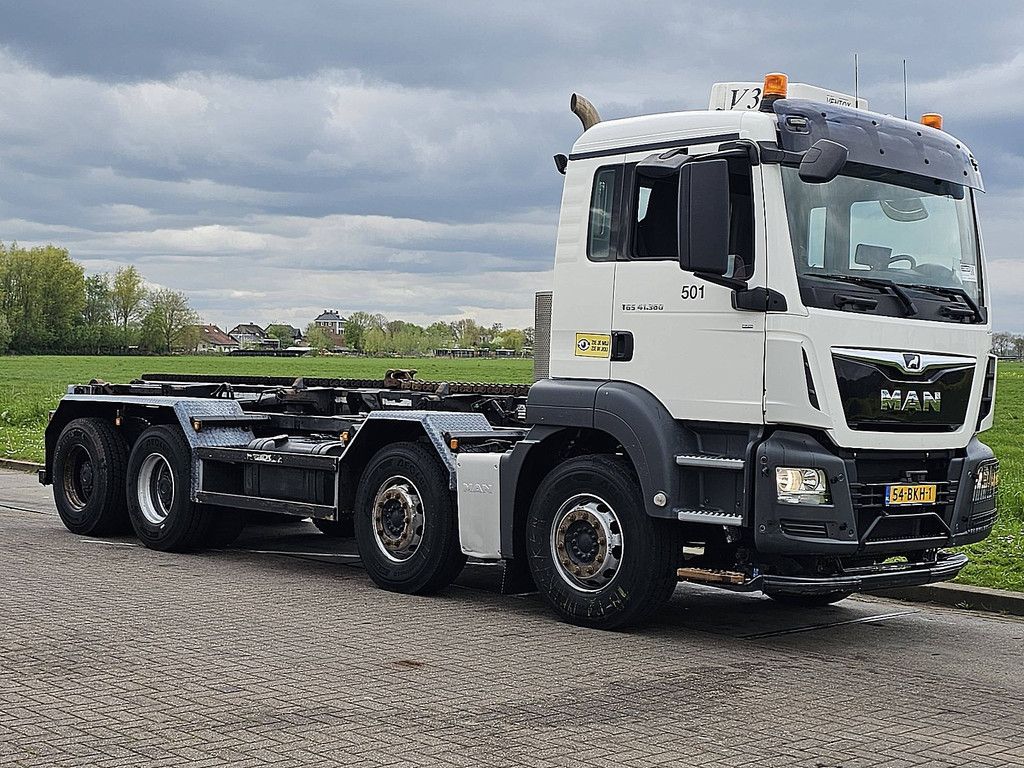 M.A.N. 41.360 TGS 8x4