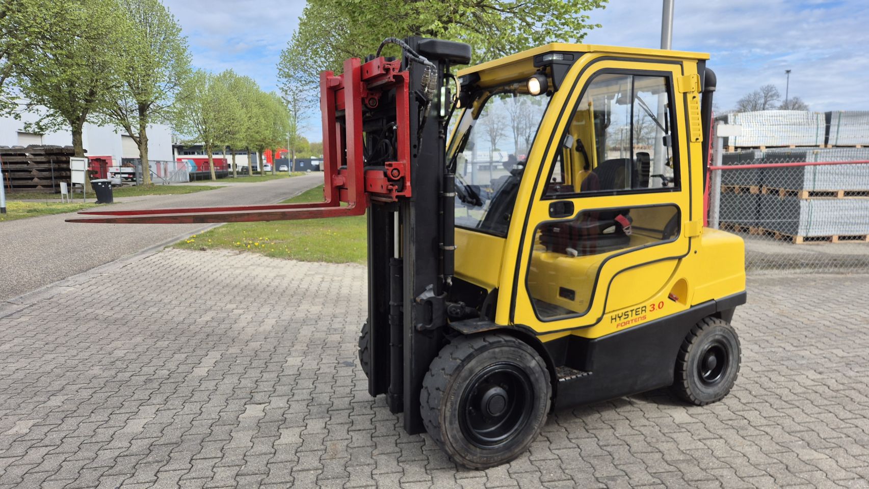HYSTER Fortens H3.0FT Diesel Freelift en vorken versteller