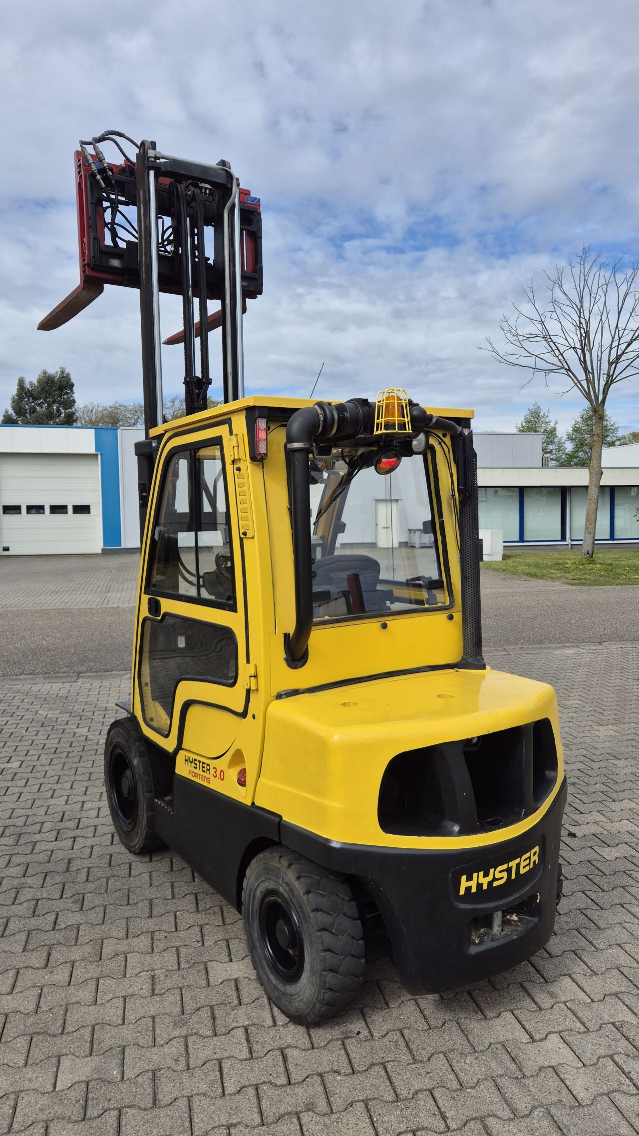 HYSTER Fortens H3.0FT Diesel Freelift en vorken versteller
