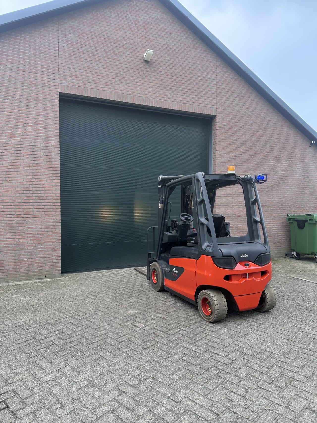 Linde E25-01 2500kg triplo elektrische heftruck
