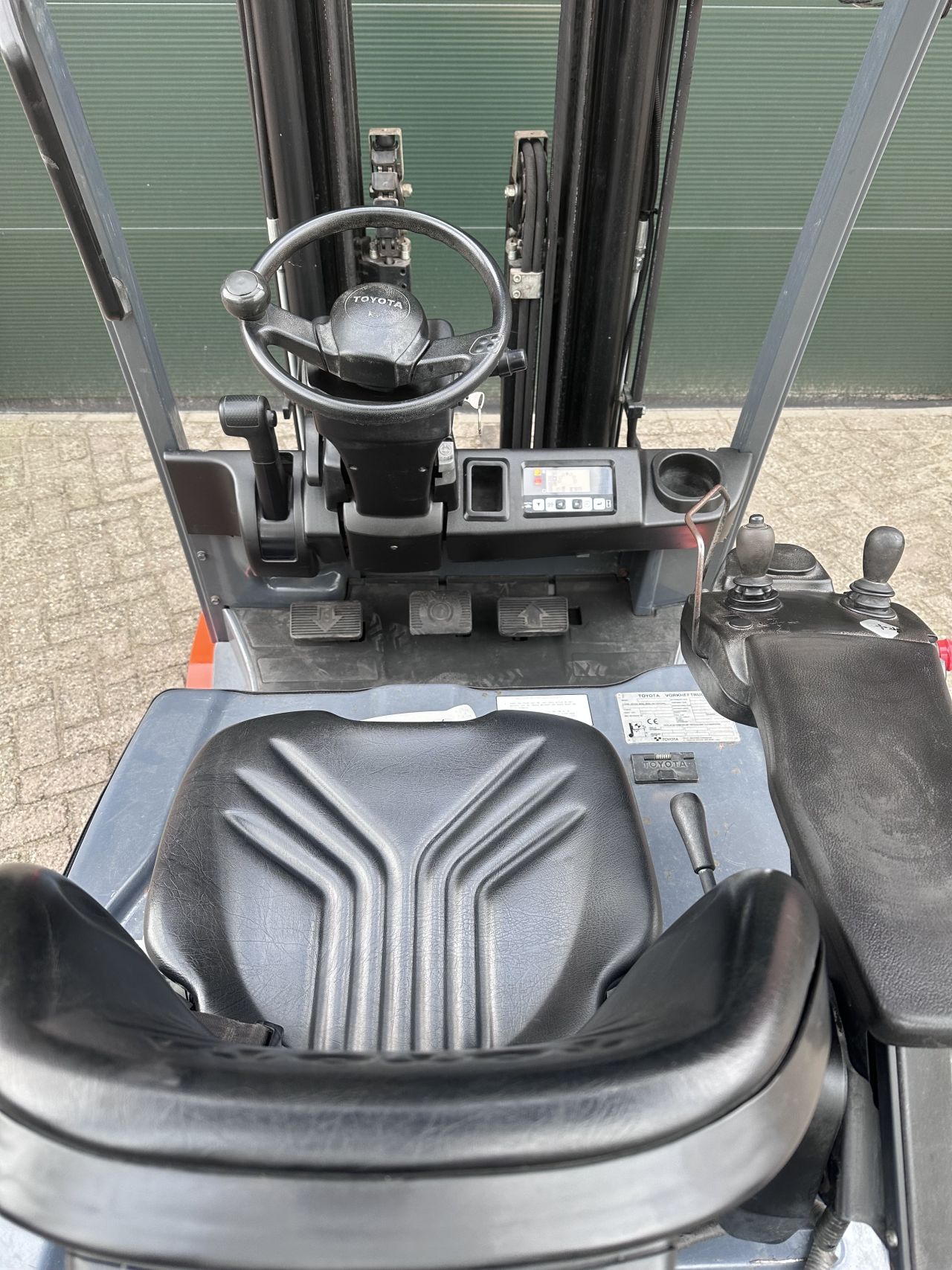 Toyota 8FBET20 2000kg triplo elektrische heftruck