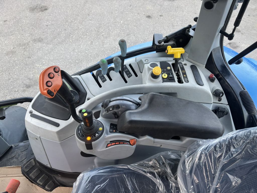 NEW HOLLAND T7.165S