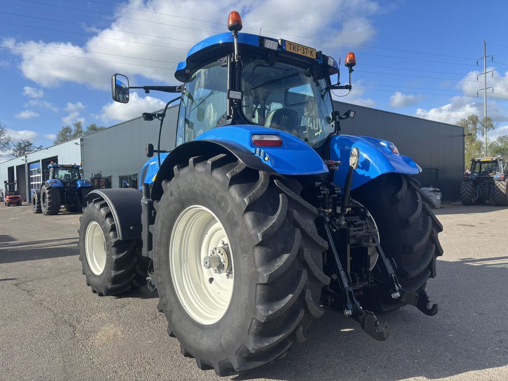 NEW HOLLAND T7040 AC