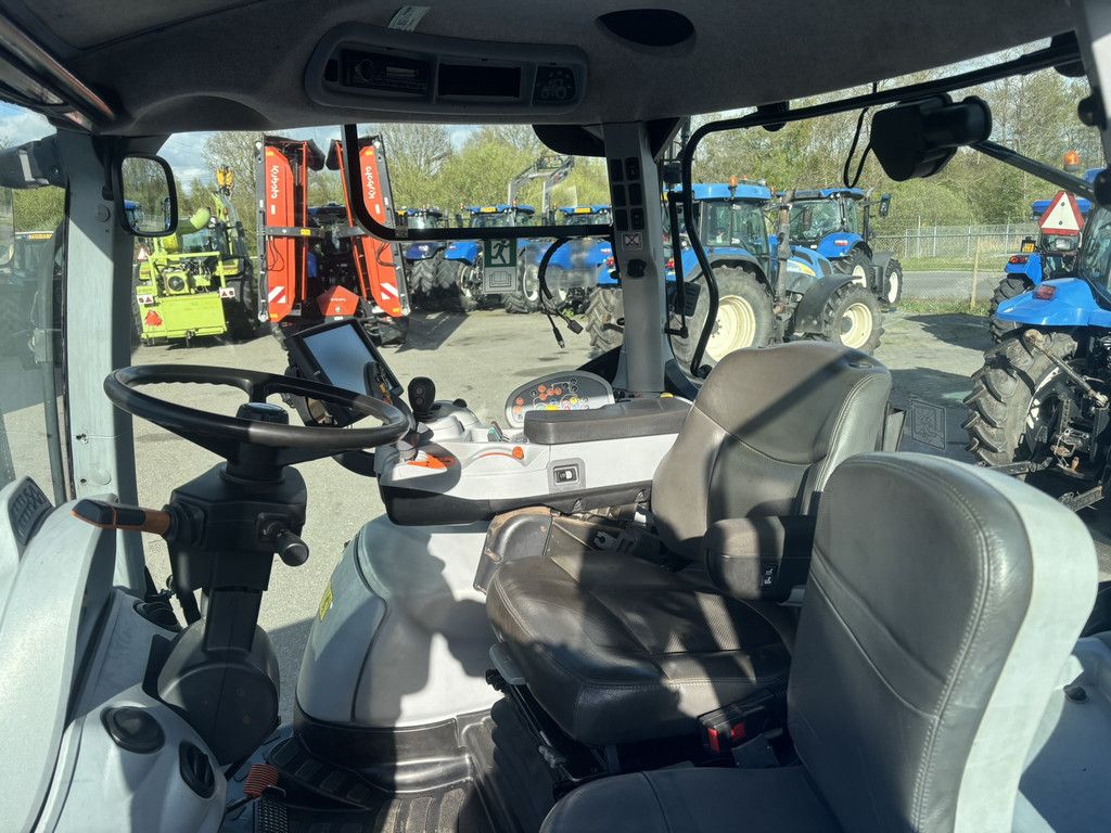 NEW HOLLAND T7040 AC