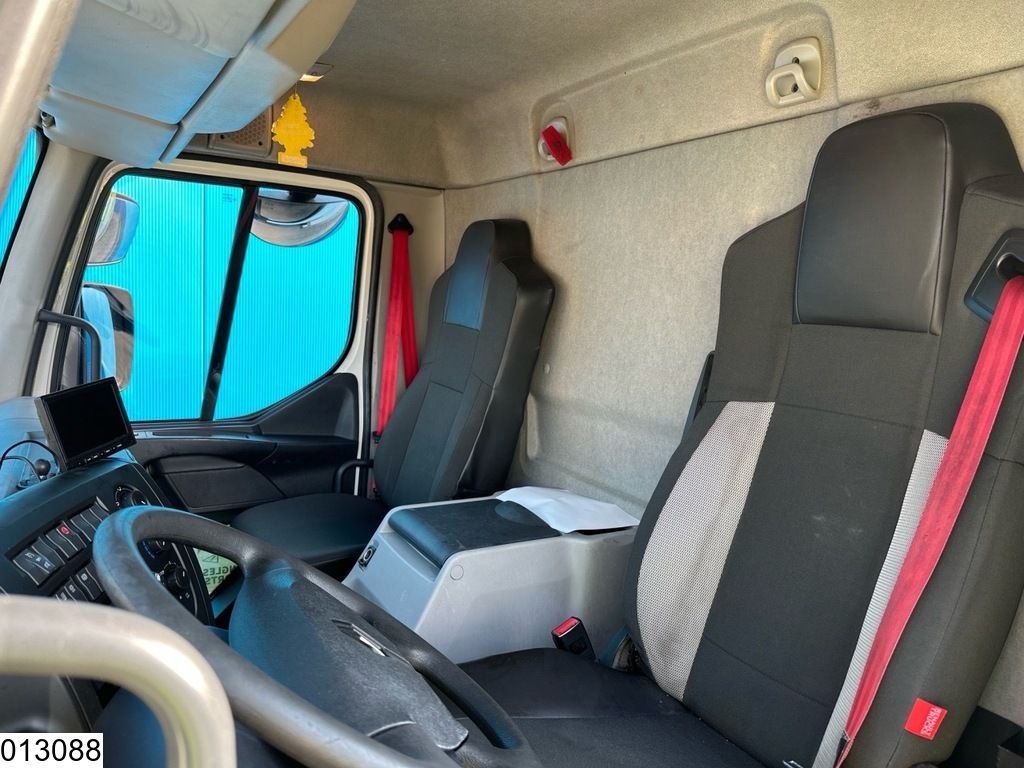 Renault D12 210 EURO 6, Dhollandia