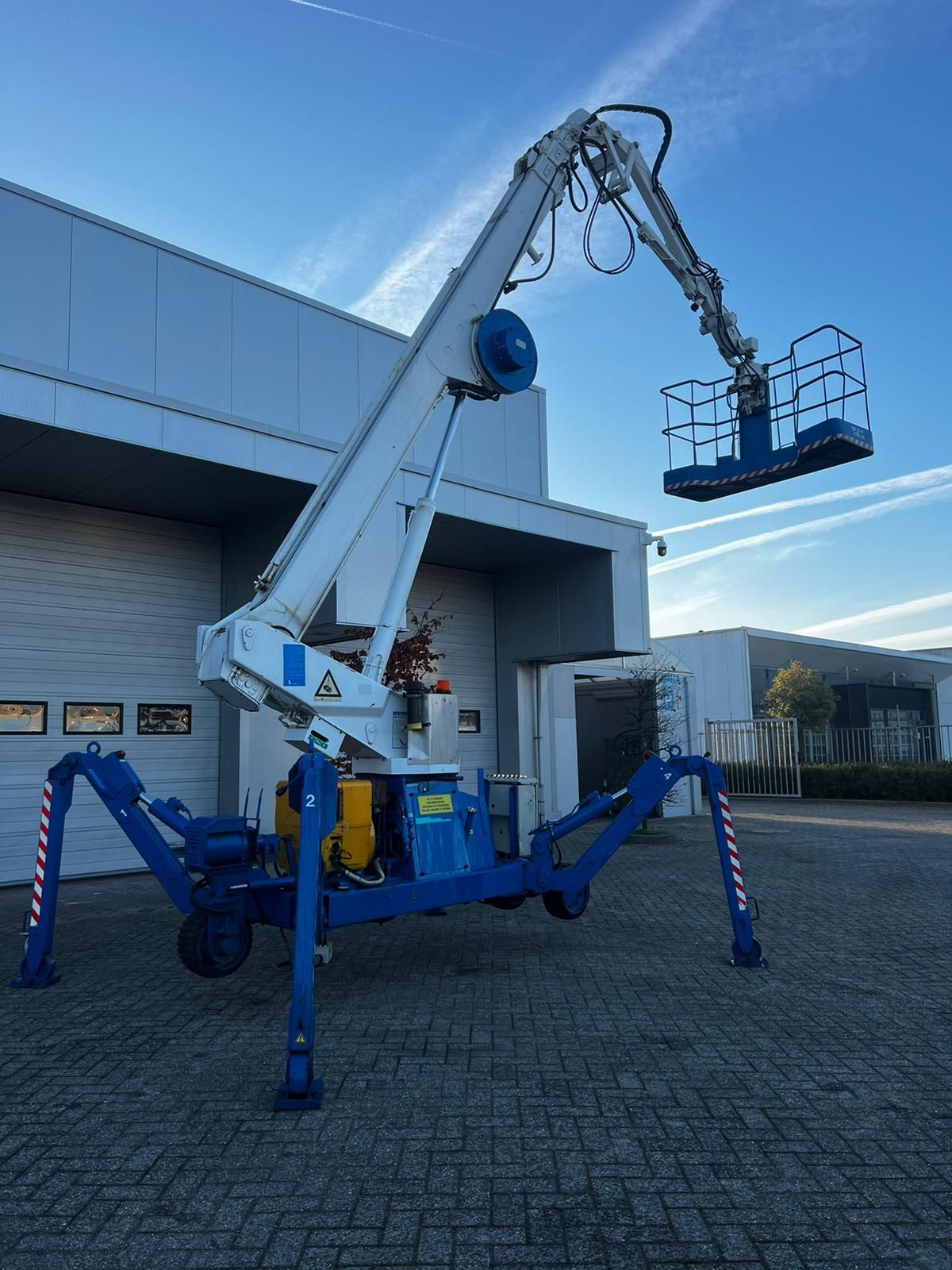 Spinhoogwerker 24 mtr Palazzani TSJ 22/24 Hatz diesel