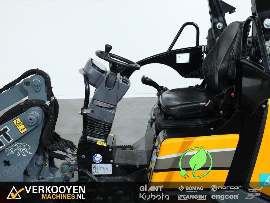 2020 Giant G2200E X-tra VV1134