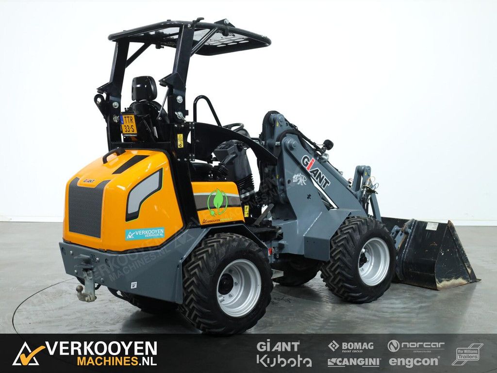 2020 Giant G2200E VV1135