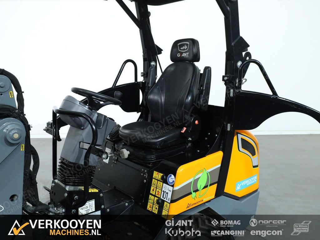 2020 Giant G2200E VV1135