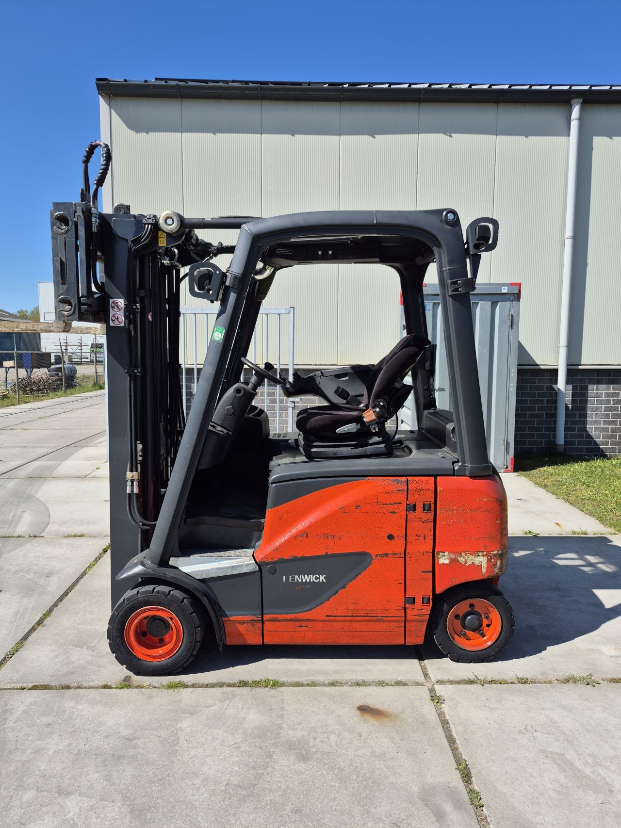 Linde E18PH-02 triplex sideshift vorkversteller bj 2018