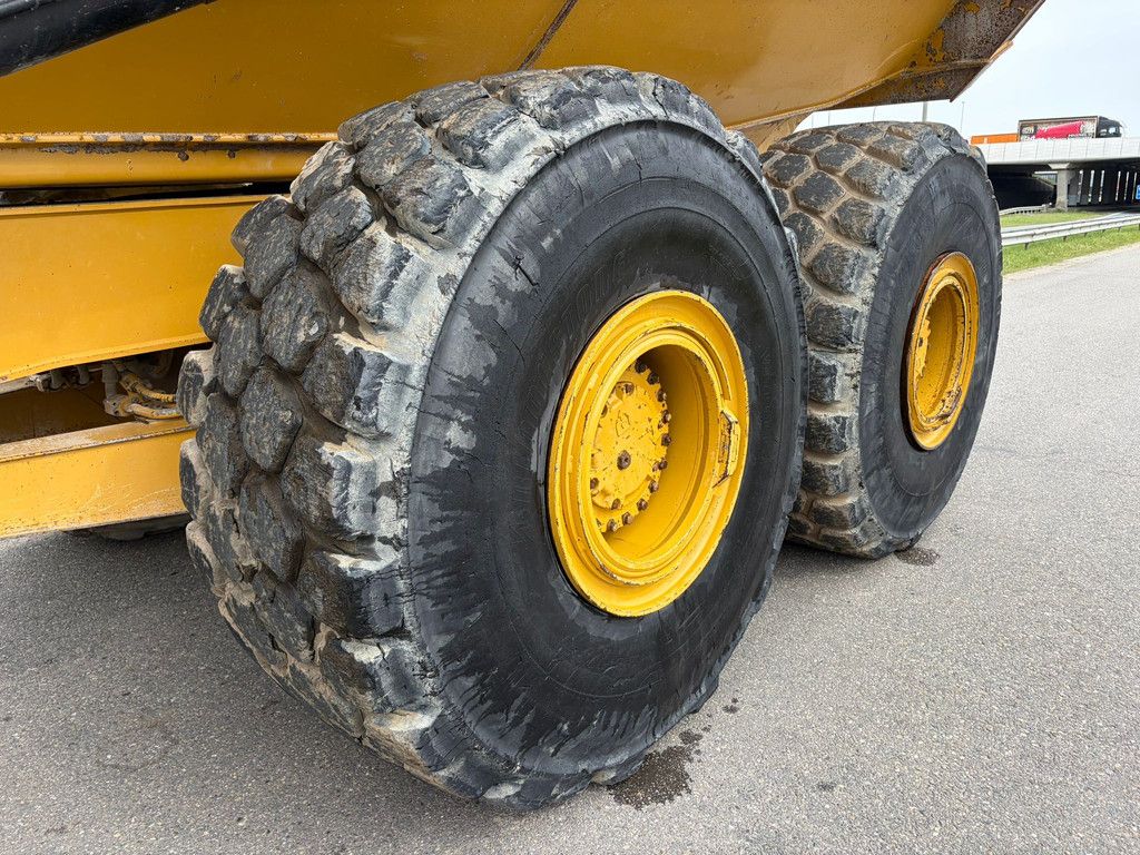 Caterpillar 745C