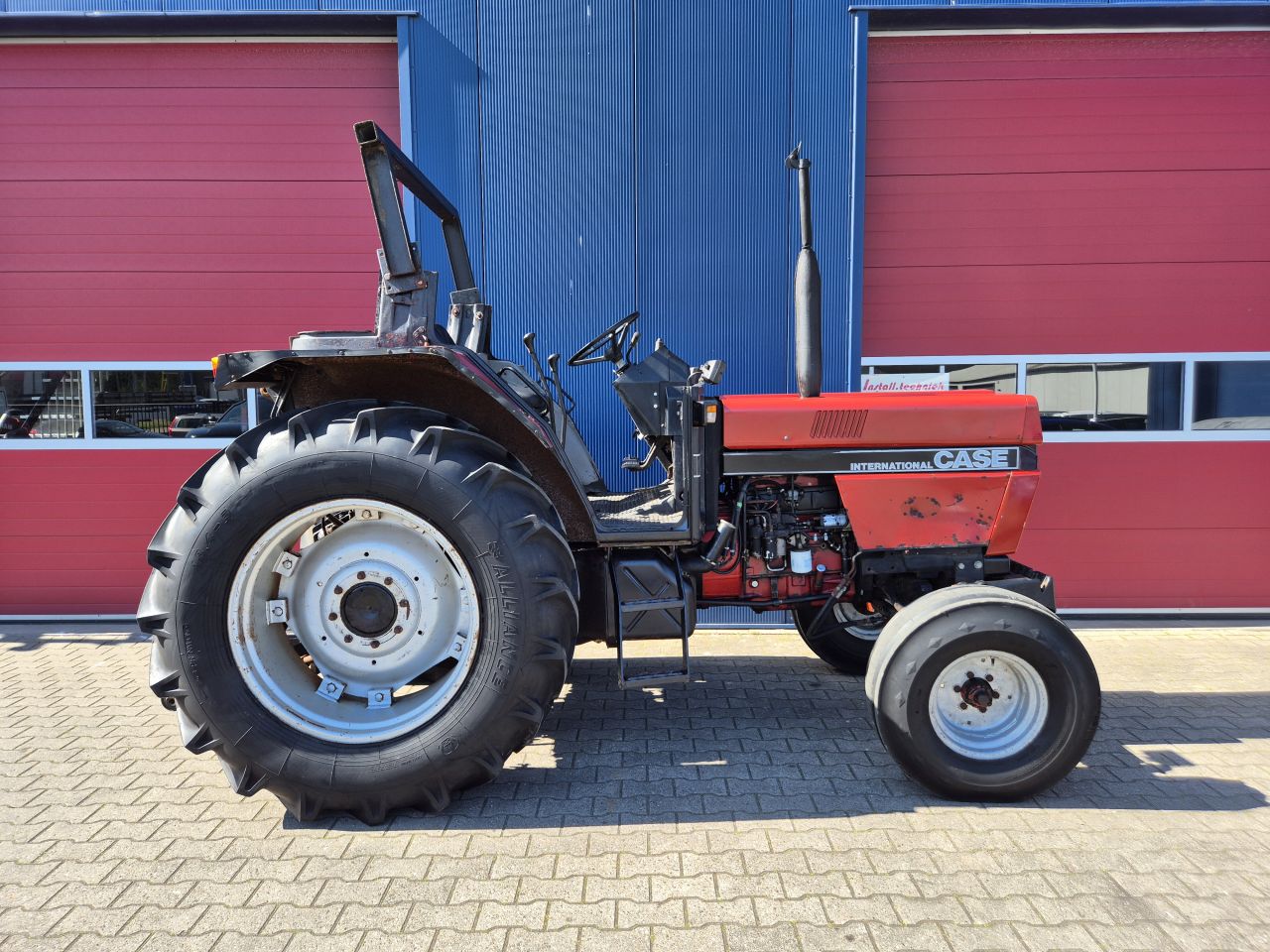 CASE INTERNATIONAL 844XL TRACTOR BJ1991 PRIJS MARGE