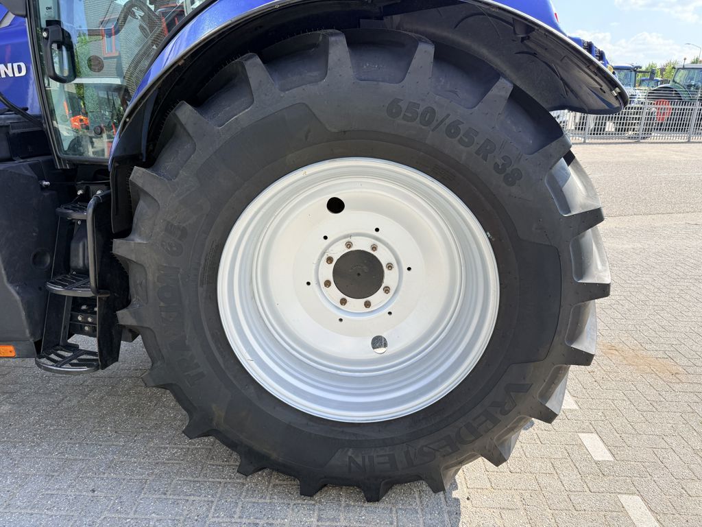 New Holland T6.180AC Stage V Blue Power