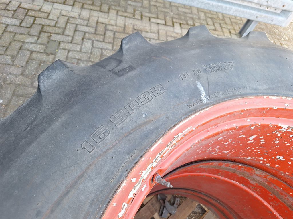 Goodyear 16.9R38 DUBBELLUCHT