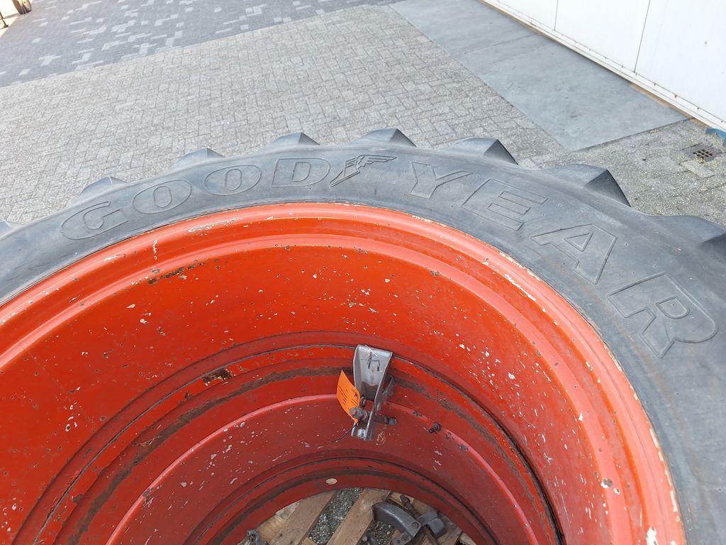 Goodyear 16.9R38 DUBBELLUCHT