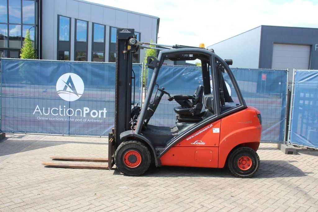 Linde H30D Diesel-Gabelstapler 3000 kg 5,2 m 2003
